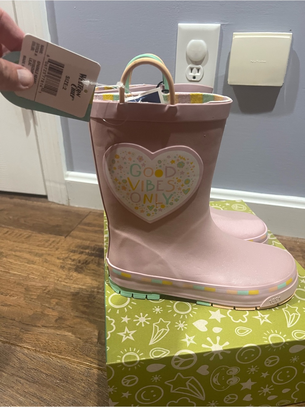 Western Chief kids size 2- Pink Kids Rain Boots with Good Vibes Heart size
